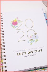If you are looking for a new planner and don't know where to start, check out this list of my 5 favorite planner companies! #planner #erincondren #powersheets #purpletrail #cleverfox