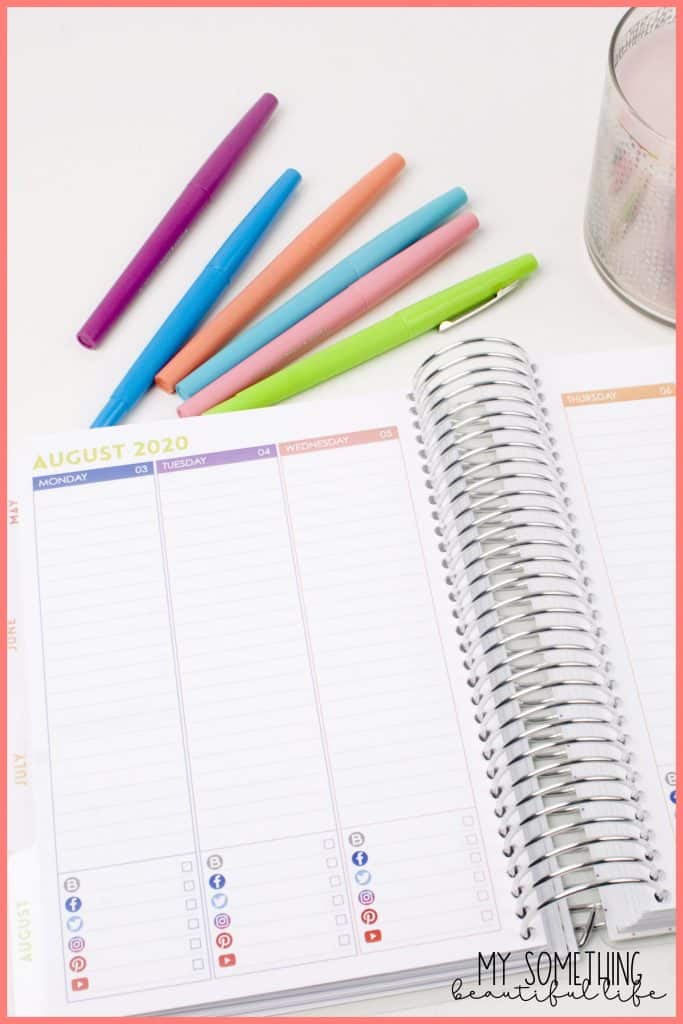 If you are looking for a new planner and don't know where to start, check out this list of my 5 favorite planner companies! #planner #erincondren #powersheets #purpletrail #cleverfox
