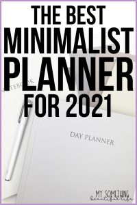 If you are looking for a simple weekly planner that will help you organize your time, the 2021 Tidbits Planner is perfect for you. This 2021 planner has a minimalist and neutral layout, perfect for those who want to manage their time and get organized without all the extras. #minimalistplanner #simpleplanner #plannerreview #tidbitsplanner #timemanagement #getorganized